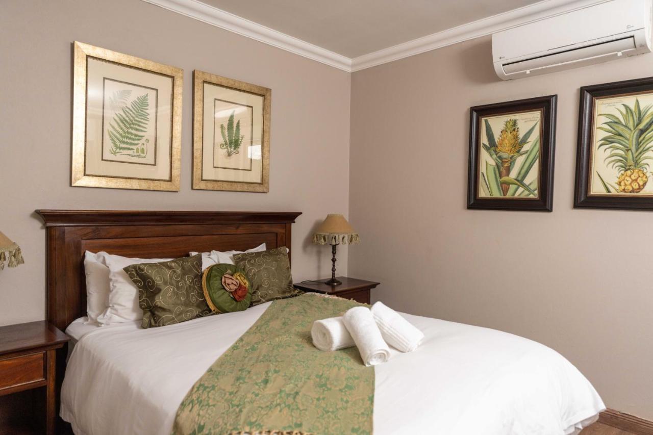 Fatmols Guest Lodge Johannesburg Esterno foto