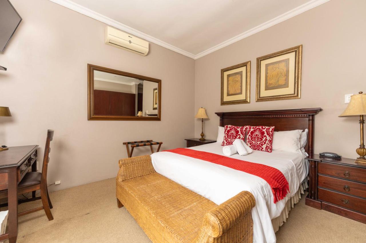 Fatmols Guest Lodge Johannesburg Esterno foto