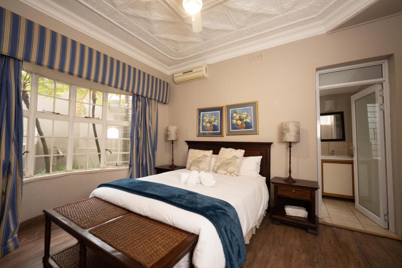 Fatmols Guest Lodge Johannesburg Esterno foto
